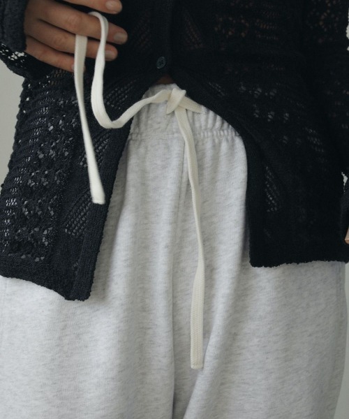 anuke（アンヌーク）の「anuke　Drawstring Sweat Pants ドローストリングスウェットパンツ/62420709（スウェットパンツ・レディース・グレー・36/38）」の4枚目の写真