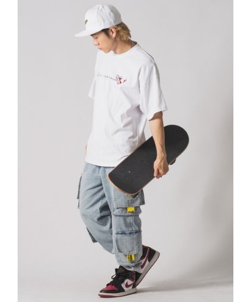 RE730(アールイーセブンサーティー)の「RE730 なみおくんスケボー ビッグシルエットTシャツ(Tシャツ/カットソー・メンズ・オフホワイト/ブラック・LARGE/MEDIUM/X-LARGE)」の7枚目の写真