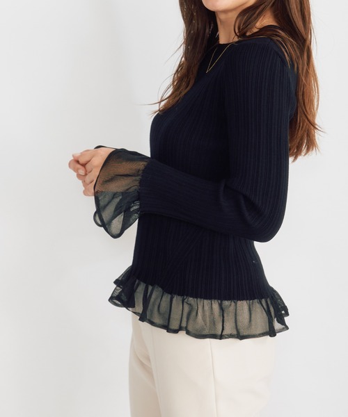Emma Taylor（エマテイラー）の「ラメシアーフリルニットプル