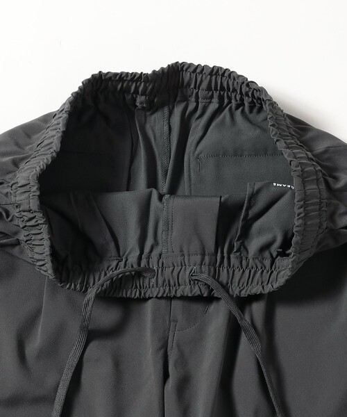 B:MING by BEAMS（ビーミングバイビームス）の「テック ワイド イージー パンツ（セットアップ対応）（その他パンツ・メンズ・ブラック/チャコールグレー・X-LARGE/LARGE/MEDIUM/SMALL）」の9枚目の写真