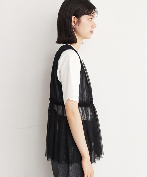 THE SHOP TK (ザ ショップ ティーケー )の「◆チュールギャザーベスト【洗える】(ベスト・レディース・オフホワイト/ブラック・99)」の4枚目の写真