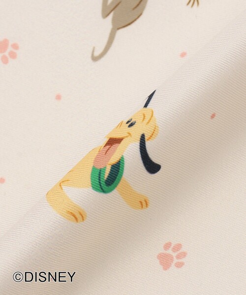 Afternoon Tea(アフタヌーンティー)の「サテンスカーフ/Disney CATS&DOGS COLLECTION(バンダナ/スカーフ・レディース・ベージュ・ONE SIZE)」の3枚目の写真
