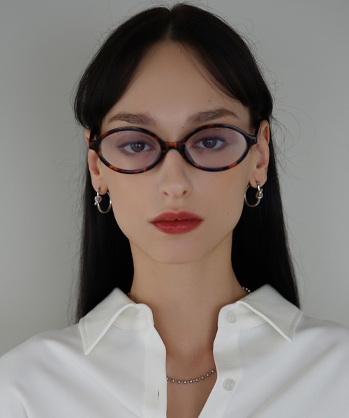 NUEF (ヌエフ)の「ユニセックス対応/NUEF/vingt-six26/サングラス/(サングラス・レディース・ブラック/ブラウン/グレー/クリアブラック/クリア/グレー系その他・FREE)」の5枚目の写真