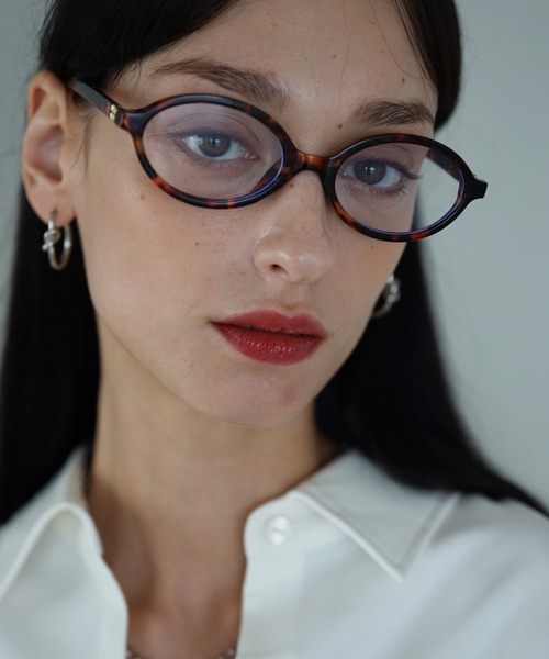 NUEF (ヌエフ)の「ユニセックス対応/NUEF/vingt-six26/サングラス/(サングラス・レディース・ブラック/ブラウン/グレー/クリアブラック/クリア/グレー系その他・FREE)」の8枚目の写真