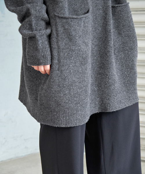 Spick & Span(スピックアンドスパン)の「クルーネック ワイドチュニック プルオーバー(ニット/セーター・レディース・チャコールグレー/ベージュ・FREE)」の16枚目の写真