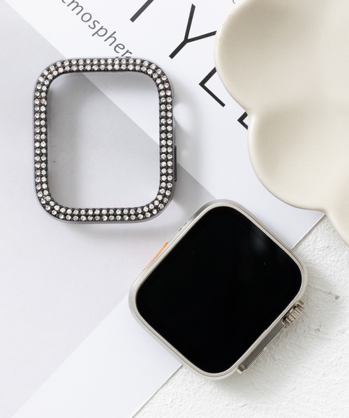 emonique(エモニーク)の「スマートウォッチケース Apple Watch カバー【41/45/49mm対応】(デジタル腕時計・レディース・ゴールド/プラチナム/ピンクゴールド/ピンク/レッド/クリア/ブルー/シルバー/ブラック・41/49/45)」の2枚目の写真