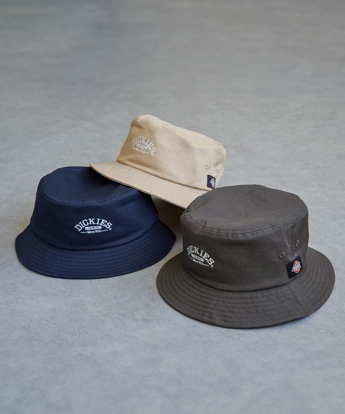 LBC(エルビーシー)の「Dickies ディッキーズ 刺繍ツイルバケットハット(ハット・レディース・チャコール/ネイビー/ベージュ・FREE)」の1枚目の写真