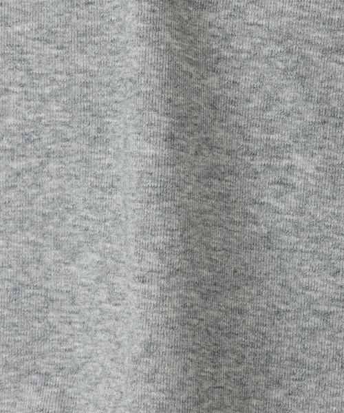 Ada.(エイダ)の「タックデザイン ドレープ ボートネック Tシャツ(Tシャツ/カットソー・レディース・レッド/ホワイト/グレー・FREE)」の11枚目の写真