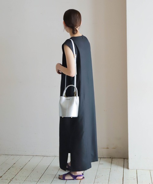 andrea cardone（アンドレアカルドネ）の「【andrea cardone】 丸底レザーBAG（ショルダーバッグ・レディース・シルバー/ブルー/ブラック・FREE）」の14枚目の写真