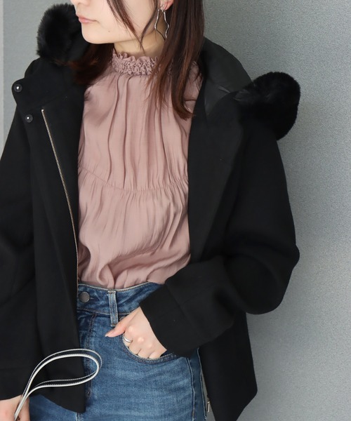 libelle more(リベル モア)の「バックリボン エコファー付きフードショートコート(その他アウター・レディース・ベージュ/ピンク/アイボリー/ブラック/グレー・M/L)」の16枚目の写真