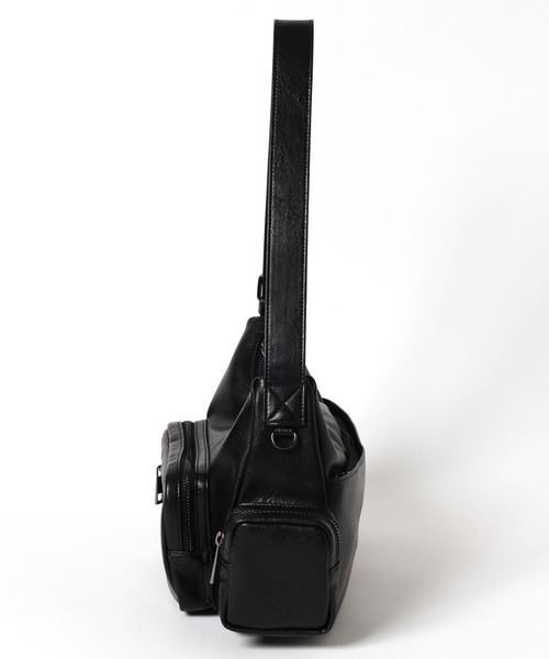 LEPSIM（レプシィム）の「フェイクレザーマルチポケットショルダー　250432（ショルダーバッグ・レディース・ブラウン/ガンメタ/ブラック・ONE SIZE）」の17枚目の写真