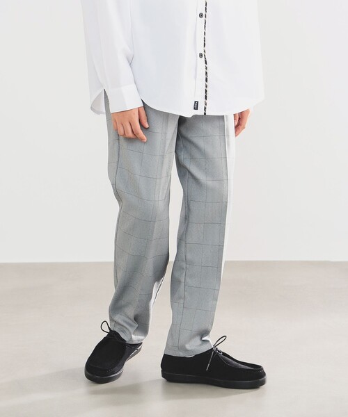 B:MING by BEAMS（ビーミングバイビームス）の「【フォーマル・七五三】チェック タック  ロングパンツ（ジュニアサイズ：140～160cm）（スーツパンツ・キッズ・グレー・160/150/140）」の4枚目の写真