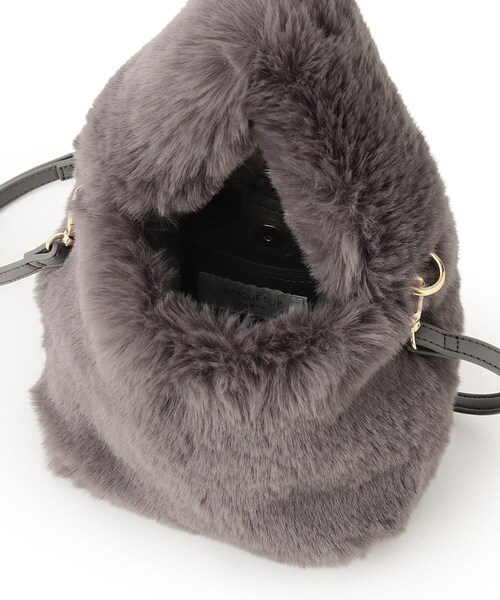 OPAQUE.CLIP（オペークドットクリップ）の「◆【2WAY】フェイクファーショルダーバッグ（ショルダーバッグ・レディース・ブラウン系/ライトベージュ/チャコールグレー/オレンジ・00）」の17枚目の写真