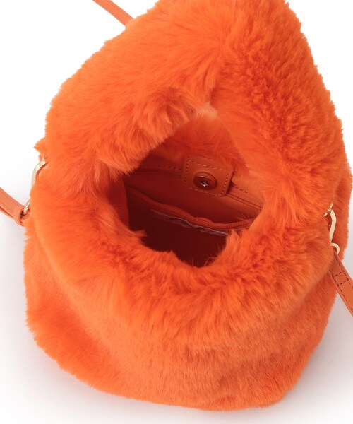 OPAQUE.CLIP（オペークドットクリップ）の「◆【2WAY】フェイクファーショルダーバッグ（ショルダーバッグ・レディース・ブラウン系/ライトベージュ/チャコールグレー/オレンジ・00）」の19枚目の写真