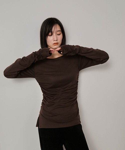 NERGY(ナージー)の「エアリータッチギャザープルオーバー(Tシャツ/カットソー・レディース・ラベンダー/ベージュ/ダークブラウン・FREE)」の2枚目の写真