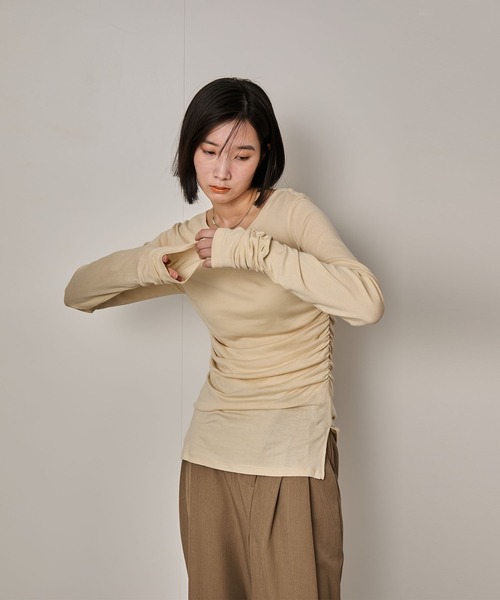 NERGY(ナージー)の「エアリータッチギャザープルオーバー(Tシャツ/カットソー・レディース・ラベンダー/ベージュ/ダークブラウン・FREE)」の17枚目の写真