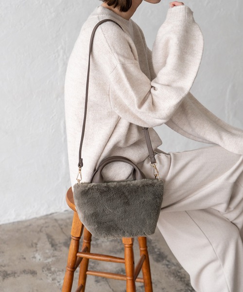 セール】マイクロミニ 本革3スペースハンドバッグ（ショルダーバッグ