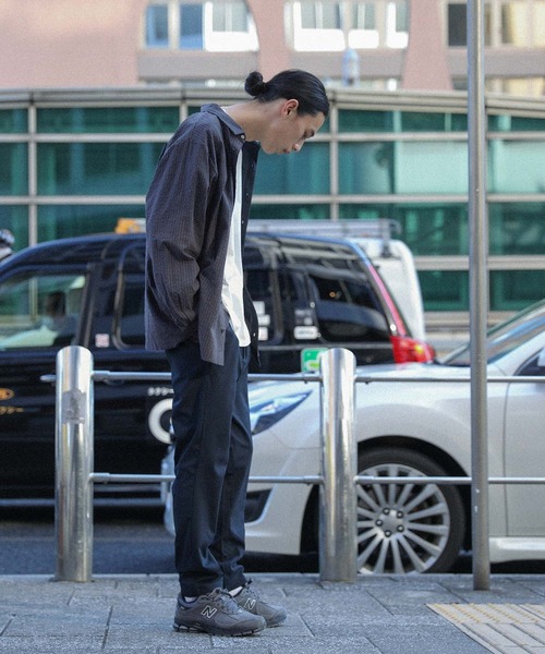 MDR(エムディアール)の「ルーズフィットレギュラーカラーシャツ【無地/ストライプ】(シャツ/ブラウス・メンズ・グレー/ブラック/チャコール/オフホワイト・L/M)」の19枚目の写真