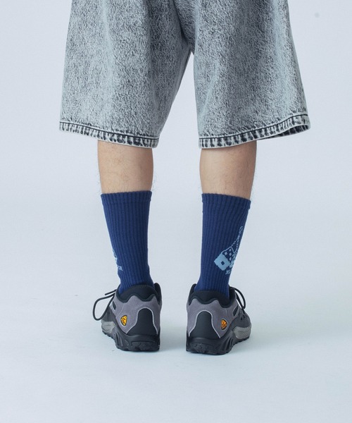 XLARGE（エクストララージ）の「MONKEY WRENCHERS SOCKS（ソックス/靴下・メンズ・ネイビー/ホワイト/ブラック・ONE SIZE）」の7枚目の写真