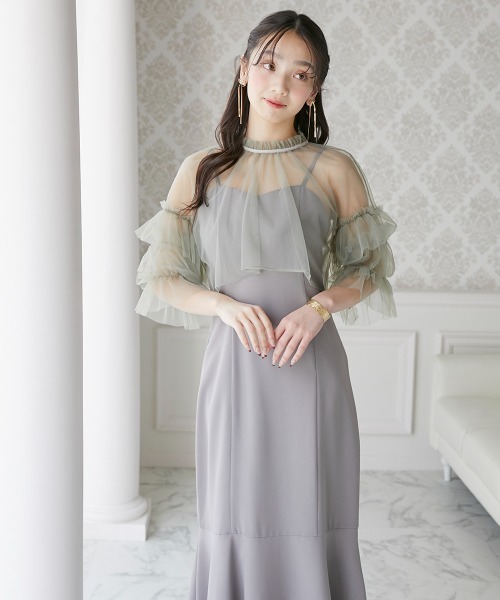 Jolie et Jolie（ジョリーエジョリー）の「ボリュームチュールスリーブ＋キャミワンピースドレス（ドレス・レディース・グレイッシュベージュ/ブラック/ダークグリーン/ブルー・M/L）」の14枚目の写真