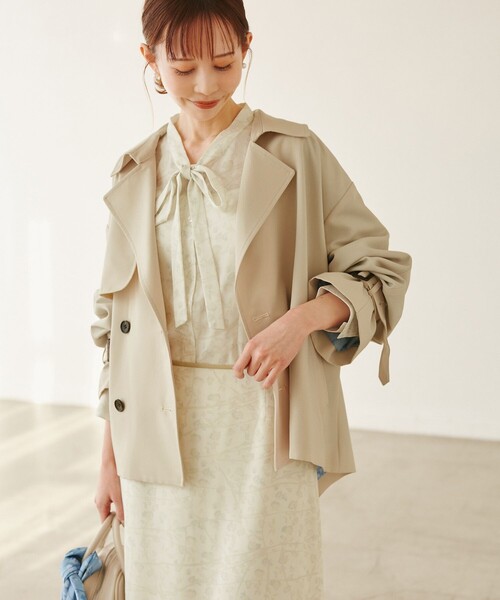 ROPE' PICNIC（ロペピクニック）の「【YOKU MOKU/ヨックモック×ROPE' PICNIC】ショートトレンチコート/撥水・花粉ガード（トレンチコート・レディース・ベージュ・38）」の7枚目の写真