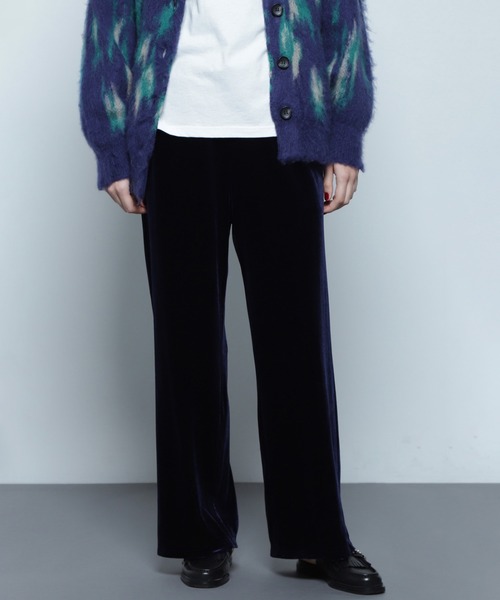 ROSE BUD(ローズバッド)の「ベロアイージーパンツ(その他パンツ・レディース・ネイビー・ONE SIZE)」の1枚目の写真