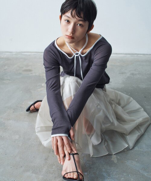 CODE A（コードエー）の「shiny sheer pleated skirt（スカート・レディース・ライトグリーン/ピンク・34/36/38）」の12枚目の写真