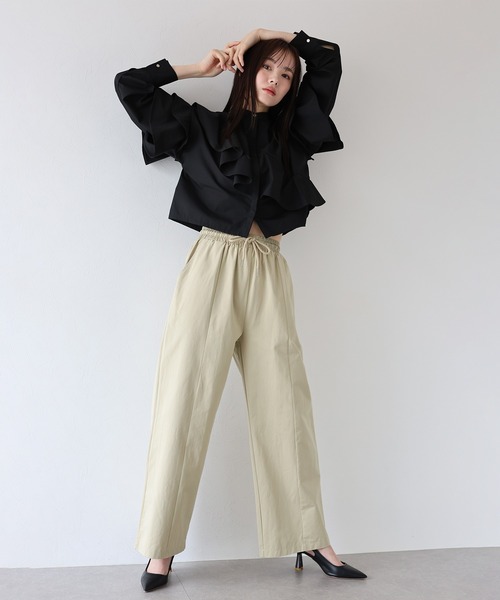 J by blue（ジェイバイブルー）の「ベーシックセンターシームパンツ（スラックス・レディース・ブラック/ベージュ・MEDIUM）」の6枚目の写真
