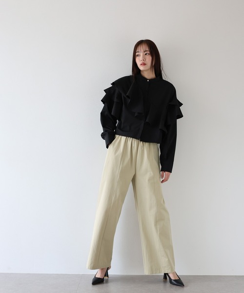 J by blue（ジェイバイブルー）の「ベーシックセンターシームパンツ（スラックス・レディース・ブラック/ベージュ・MEDIUM）」の9枚目の写真