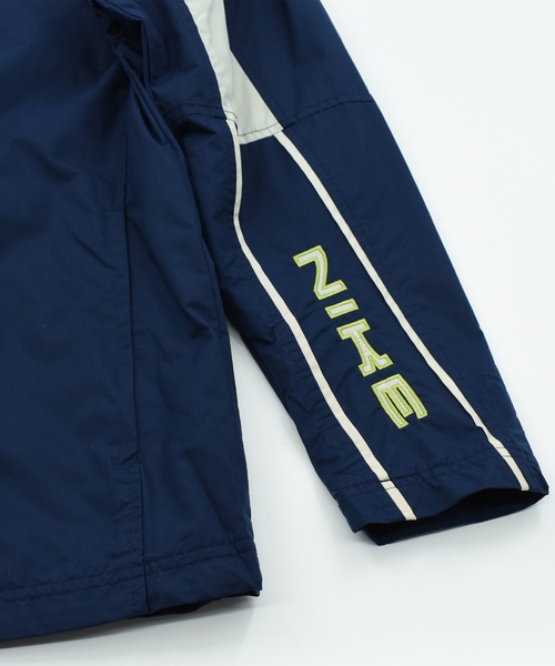 NIKE(ナイキ)の「【ヴィンテージ古着】Y2K NIKE フルジップ ナイロンジャケット(ナイロンジャケット・メンズ・ネイビー・LARGE)」の5枚目の写真
