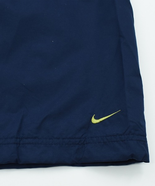 NIKE(ナイキ)の「【ヴィンテージ古着】Y2K NIKE フルジップ ナイロンジャケット(ナイロンジャケット・メンズ・ネイビー・LARGE)」の6枚目の写真