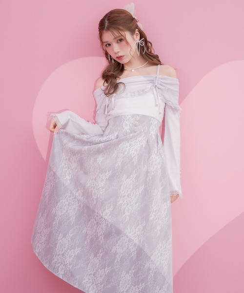 couture BY ROJITA(クチュールバイロジータ)の「オフショルドッキングワンピース(ワンピース・レディース・ブラック/パープル/ホワイト・FREE)」の3枚目の写真