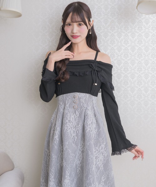 couture BY ROJITA(クチュールバイロジータ)の「オフショルドッキングワンピース(ワンピース・レディース・ブラック/パープル/ホワイト・FREE)」の22枚目の写真