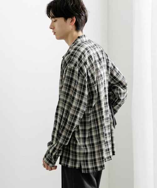 SENSE OF PLACE by URBAN RESEARCH（センスオブプレイスバイアーバンリサーチ）の「『ユニセックス』シアーチェックオープンカラーロングスリーブシャツ（シャツ/ブラウス・メンズ・ベージュ/ブラック/ブルー・MEDIUM/LARGE）」の14枚目の写真