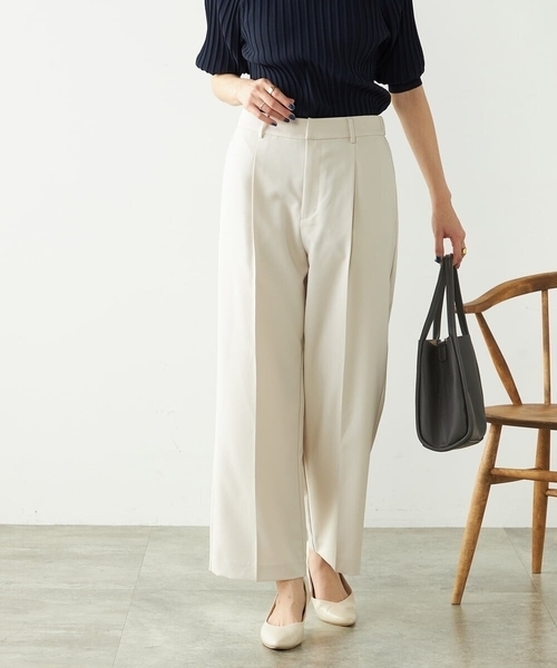 a.v.v(アーヴェヴェ)の「【洗える/ストレッチ/UVカット】麻調ワイドストレートパンツ(スラックス・レディース・グレー/ベージュ/ネイビー・34/36/38/40/42)」の13枚目の写真