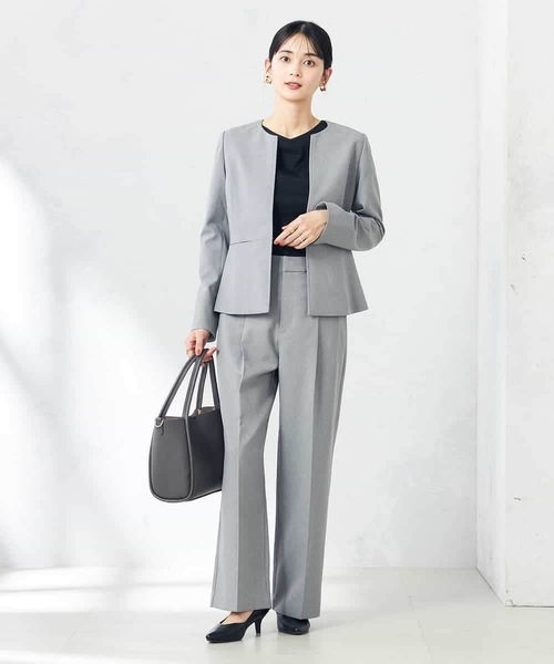 a.v.v(アーヴェヴェ)の「【洗える/ストレッチ/UVカット】麻調ワイドストレートパンツ(スラックス・レディース・グレー/ベージュ/ネイビー・34/36/38/40/42)」の5枚目の写真