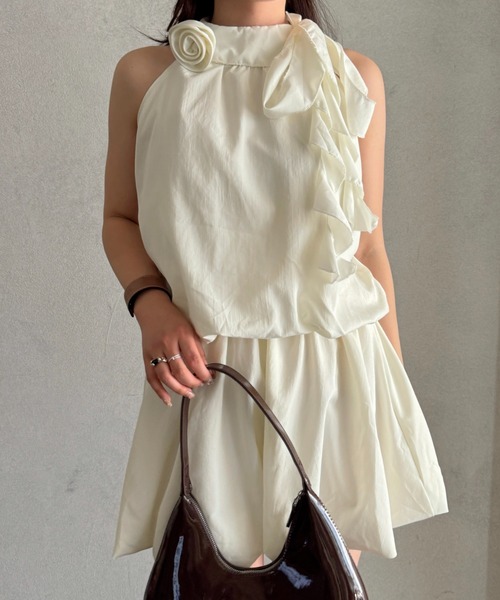 efill（エフィル）の「ロゼット フリル セットアップ ワンピース（ワンピース・レディース・アイボリー・FREE）」の3枚目の写真