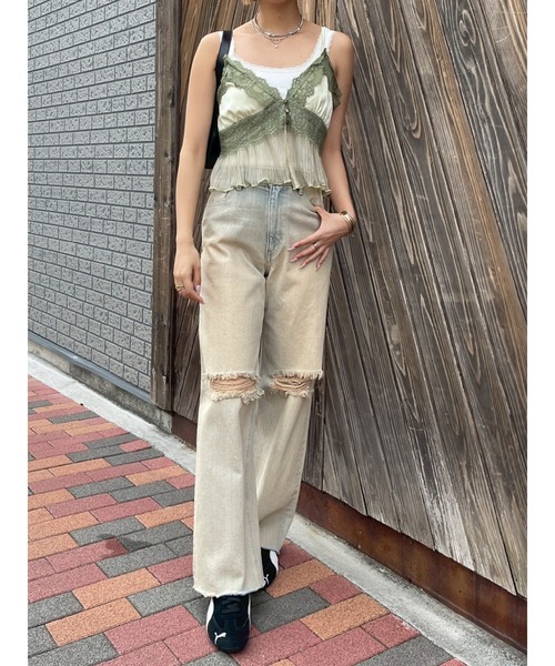 EVRIS（エヴリス）の「ダメージワイドヴィンテージライクデニムパンツ（デニムパンツ・レディース・ベージュ/ブラック・MEDIUM/SMALL）」の9枚目の写真