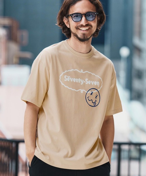seventy seven(セブンティセブン)の「mt9668-middle onz over size S-S t-shirts(77delicious) Tシャツ(Tシャツ/カットソー・メンズ・サンドベージュ/ホワイト/ブラック・S/M/L/XL)」の1枚目の写真