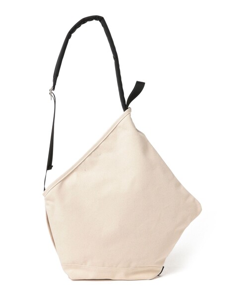 ROOTOTE(ルートート)の「ROOTOTE × nendo / ruck-tote リュックトート L(トートバッグ・レディース・ブラック/オフホワイト・ONE SIZE)」の5枚目の写真