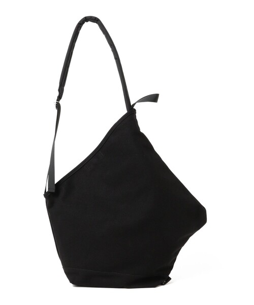 ROOTOTE(ルートート)の「ROOTOTE × nendo / ruck-tote リュックトート L(トートバッグ・レディース・ブラック/オフホワイト・ONE SIZE)」の9枚目の写真