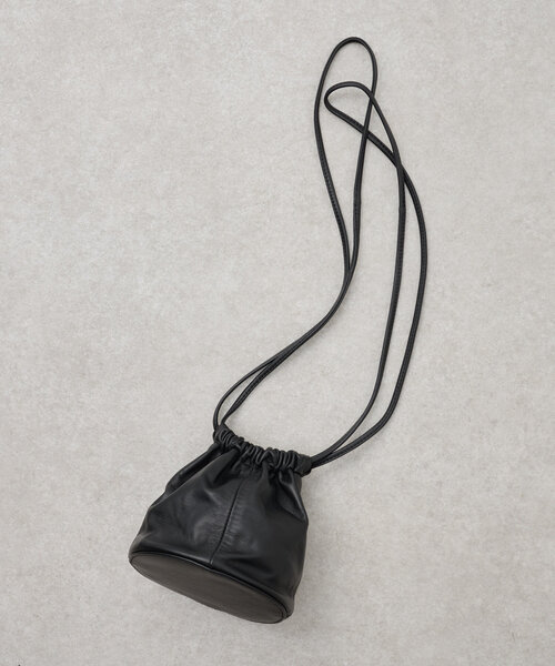 BEARDSLEY(ビアズリー)の「《MODERN WEAVING》レザードラム巾着(トートバッグ・レディース・ブラック/ブルー・FREE)」の3枚目の写真