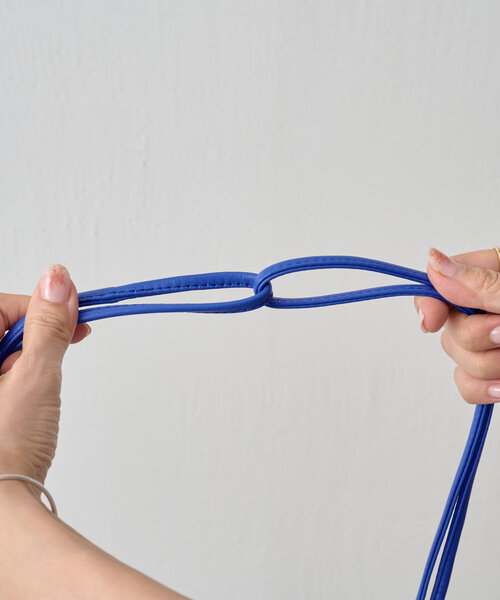 BEARDSLEY(ビアズリー)の「《MODERN WEAVING》レザードラム巾着(トートバッグ・レディース・ブラック/ブルー・FREE)」の10枚目の写真