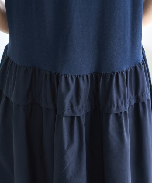 STYLE DELI（スタイルデリ）の「【Made in JAPAN】生地コンビボリュームスカートワンピース（ワンピース・レディース・ネイビー/グリーン・1/2）」の14枚目の写真