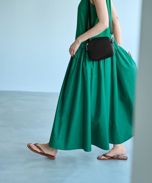 STYLE DELI（スタイルデリ）の「【Made in JAPAN】生地コンビボリュームスカートワンピース（ワンピース・レディース・ネイビー/グリーン・1/2）」の10枚目の写真