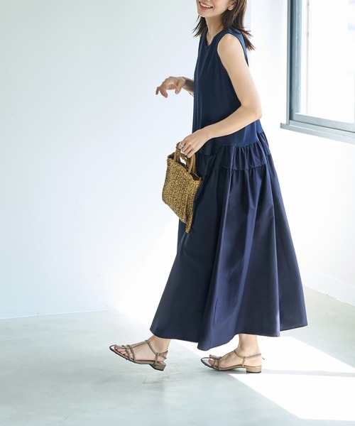 STYLE DELI(スタイルデリ)の「【Made in JAPAN】生地コンビボリュームスカートワンピース(ワンピース・レディース・ネイビー/グリーン・1/2)」の13枚目の写真