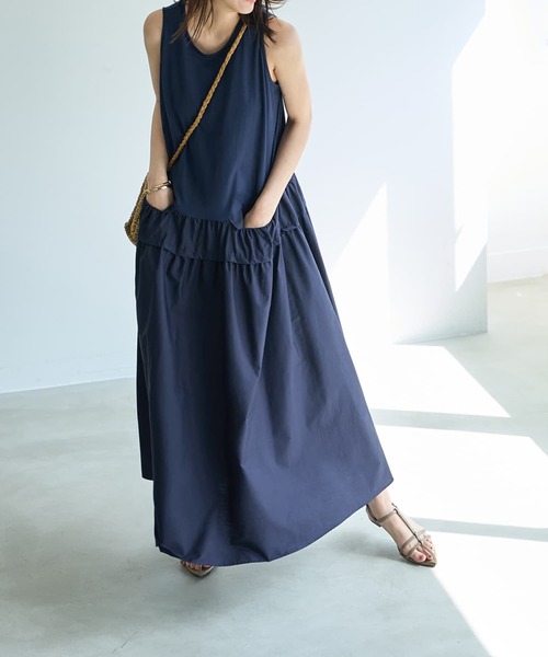 STYLE DELI(スタイルデリ)の「【Made in JAPAN】生地コンビボリュームスカートワンピース(ワンピース・レディース・ネイビー/グリーン・1/2)」の5枚目の写真