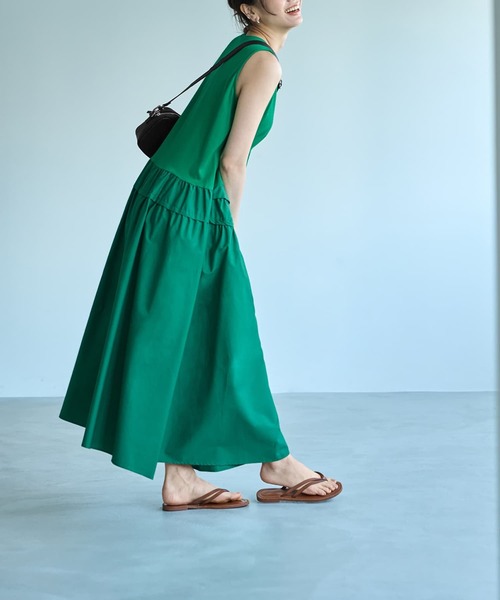 STYLE DELI(スタイルデリ)の「【Made in JAPAN】生地コンビボリュームスカートワンピース(ワンピース・レディース・ネイビー/グリーン・1/2)」の10枚目の写真