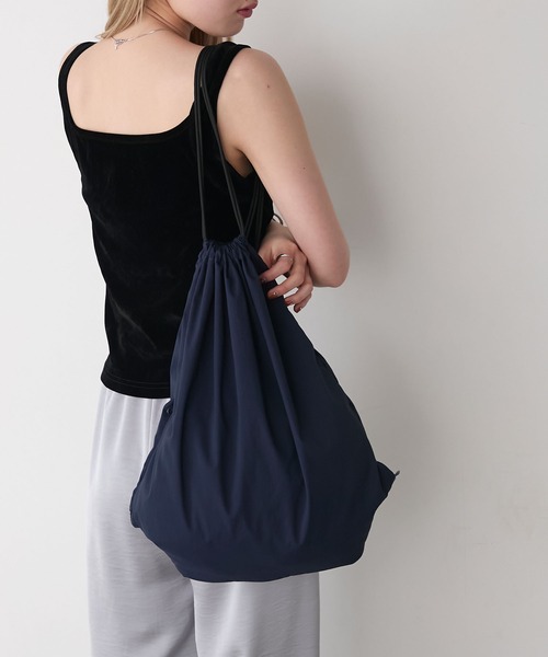 forksy.(フォルクシー)の「【 RIKA × forksy. 】リップストップナイロン ナップサック(バックパック/リュック・レディース・ベージュ/ネイビー/チャコールグレー・FREE)」の20枚目の写真