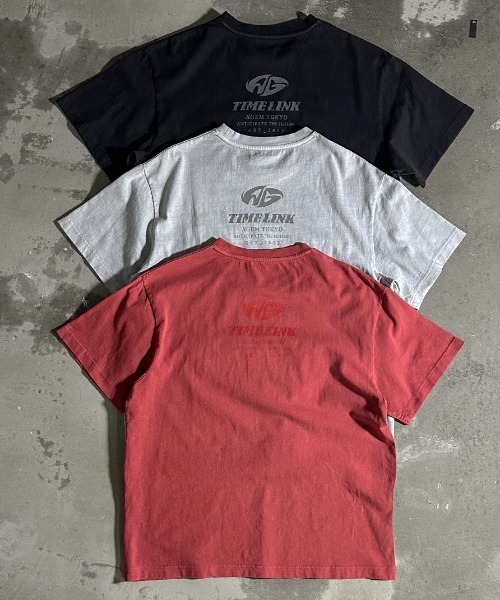 A'gem(エージェム)の「A'GEM/9 × .kom 『A'gem/エージェム』加工アップリケ半袖Tシャツ(Tシャツ/カットソー・メンズ・チャコールグレー/グレー系その他/レッド・M/L)」の6枚目の写真